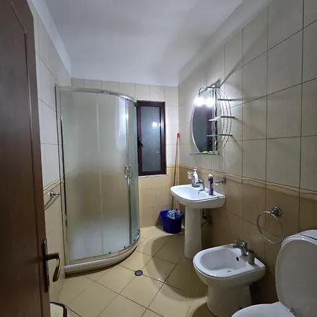 Feti Apartment *